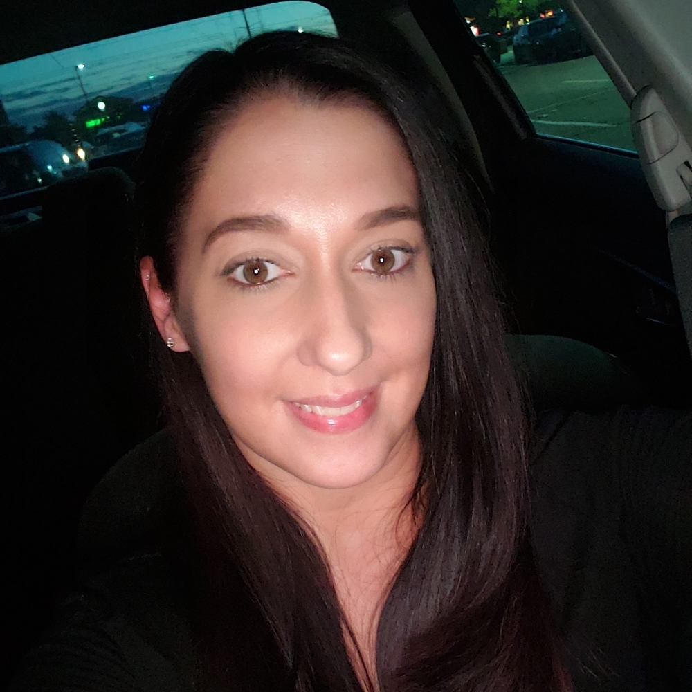 Meet your Posher, Jennifer